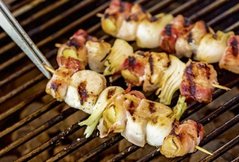 pouletspiesse-fruehlingszwiebeln-ananas.jpg